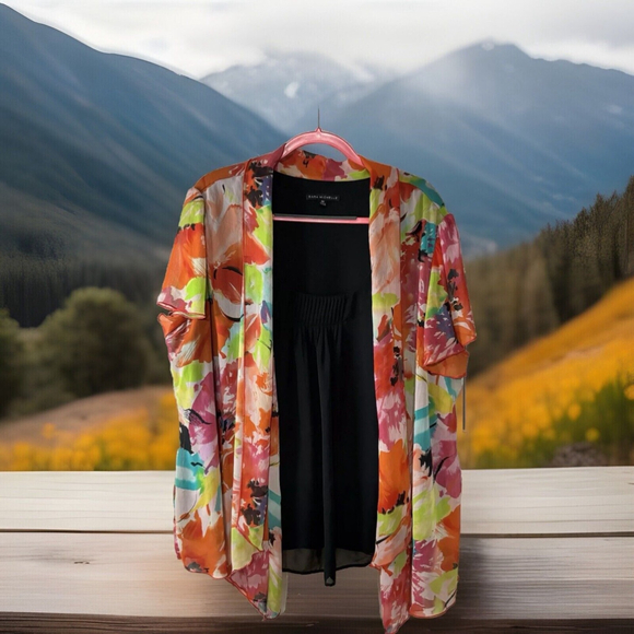 Sara Michelle Tops - 3X Sara Michelle Pretty 1pc. Sheer Floral Shell Built In Loose Fitting Black Top
